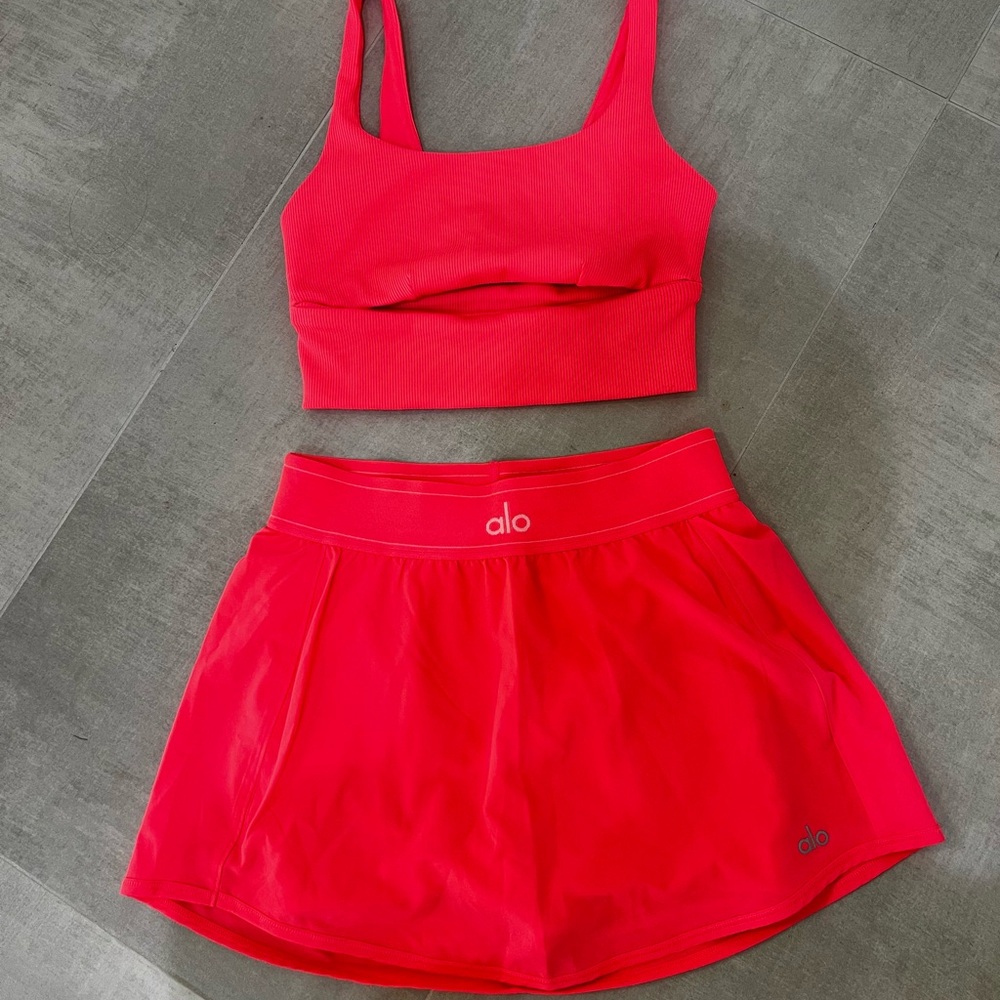 Alo neon pink slit bra